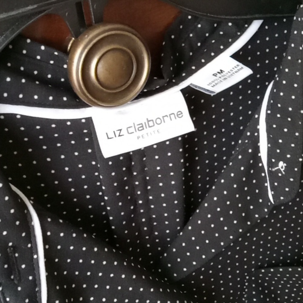 Blouse 👚 - Picture 3 of 4